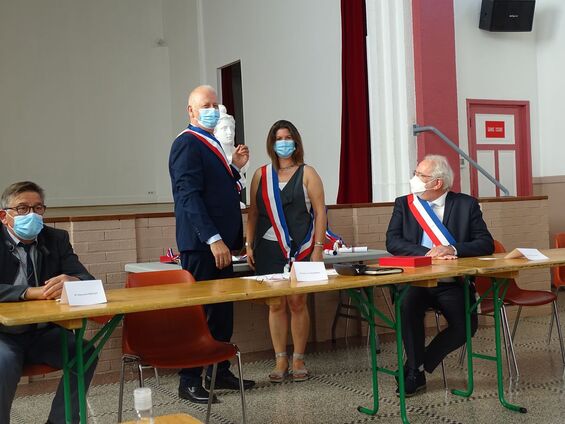 Anne-Sophie Portemont est élue Adjointe au Maire en charge des affaires sociales, des personnes âgées, du CCAS, du logement et de l’habitat